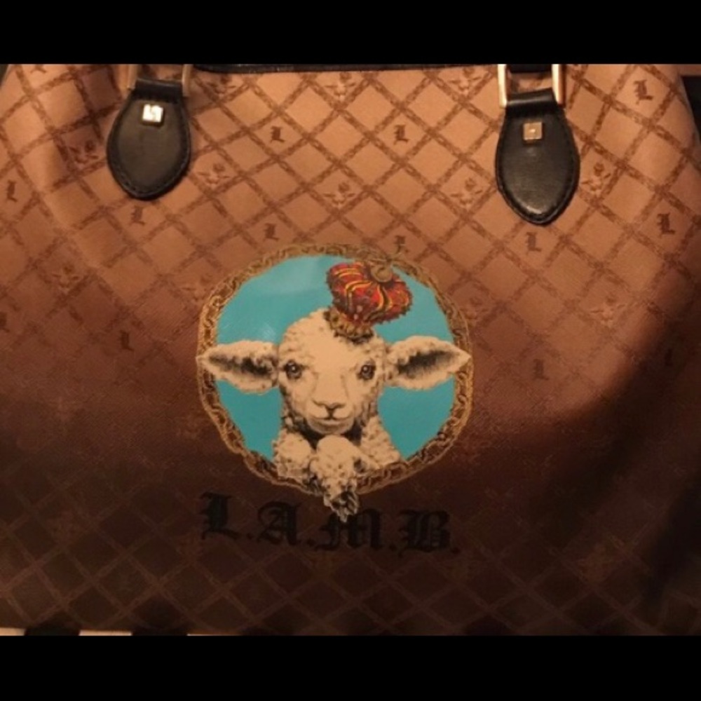 IN SEARCH OF THIS TOTE BAG